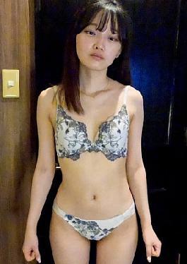FC2PPV福2噗噗-4661219 素人初拍春（19岁）158cm45kg，苗条可爱，听话又顺从，内射，玩玩具时读小说，玩折磨，插肛门，最后射出。