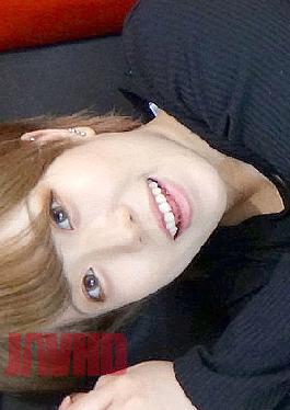 [ C0930-KI250118 ] “Hot 20-Year-Old’s Special Pee Feature from King Summit Enterprises”